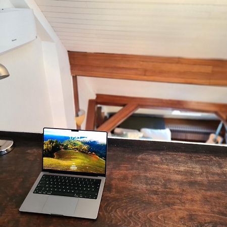 Old Town Cabin Apartment Zagreb Buitenkant foto