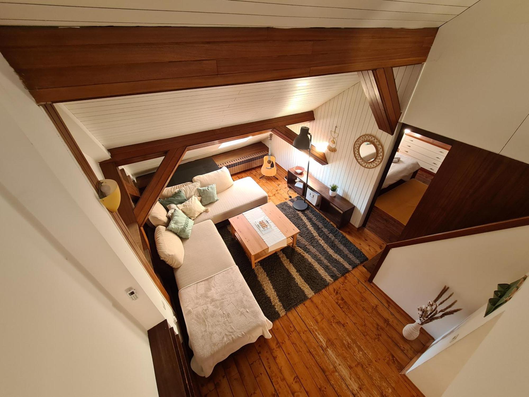 Old Town Cabin Apartment Zagreb Buitenkant foto