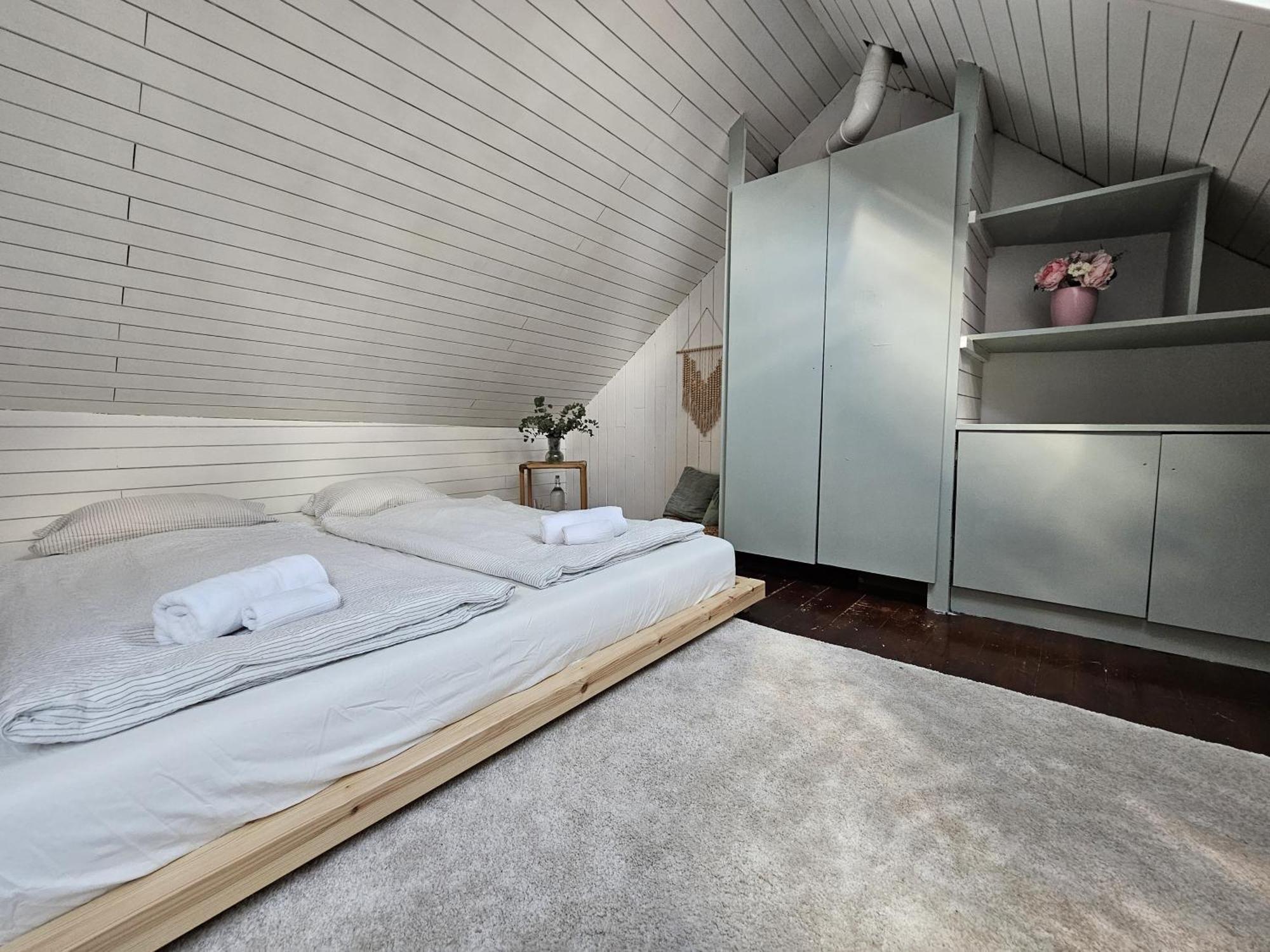 Old Town Cabin Apartment Zagreb Buitenkant foto